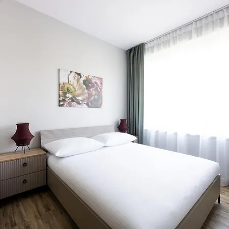 Native Slowackiego 14/6 Deluxe Appartement *